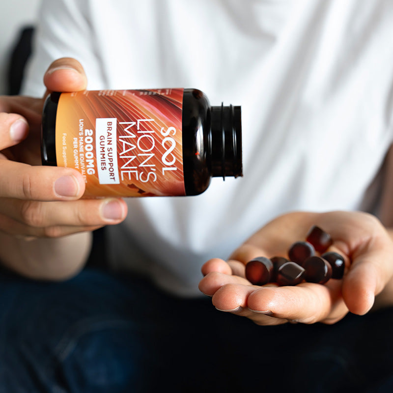 SOOL Lions Mane gummies in use